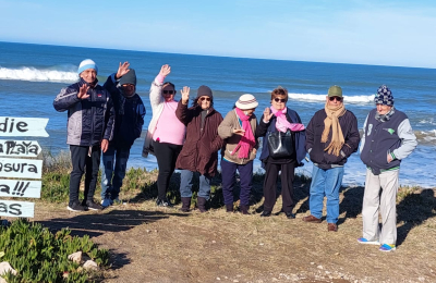 Conocer el mar, el deseo cumplido de adultos mayores