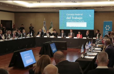 Moroni anunció que se fijará un nuevo salario mínimo