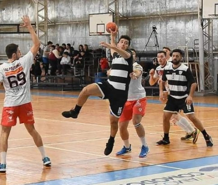 handball3.jpg