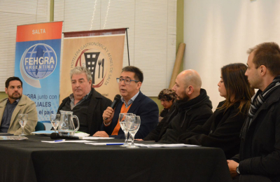 Resistencia firmó convenio con hoteleros y gastronómicos de Salta