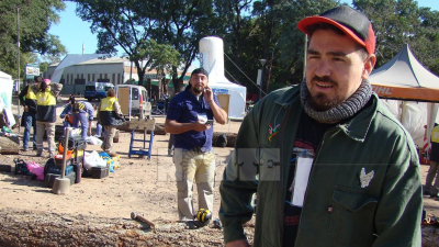 "Corazón de Urunday", el homenaje de jóvenes escultores chaqueños al legado de Fabriciano