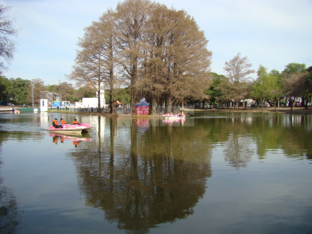 parque 2 de febrero nueva.JPG
