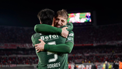 Sarmiento pegó en los momentos justos y dio el batacazo ante River