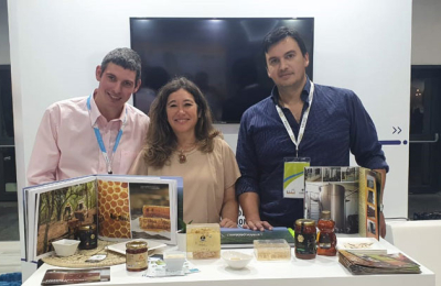 Chaco muestra su producción apícola en congreso mundial