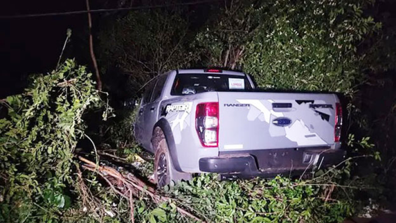 Ganó una camioneta en el bingo, la chocó y dejó sin luz a todo el pueblo