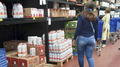 Las compras en mayoristas aumentan ante la inflación que no cesa