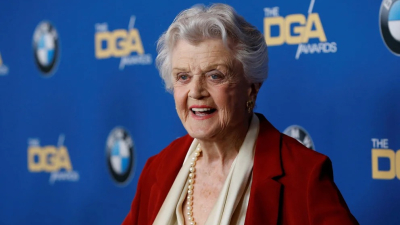Murió la actriz Angela Lansbury, conocida por la serie "La reportera del crimen"