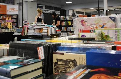 Comienza hoy la nueva edición de la Feria del Libro con gran agenda y descuentos