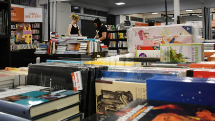 FERIA DEL LIBRO1.JPG