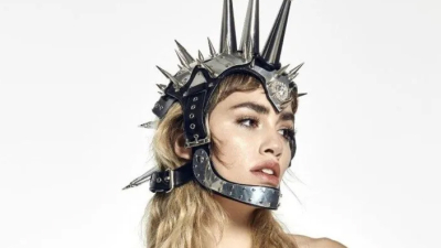 Lali Espósito canta heavy metal junto a una banda mítica