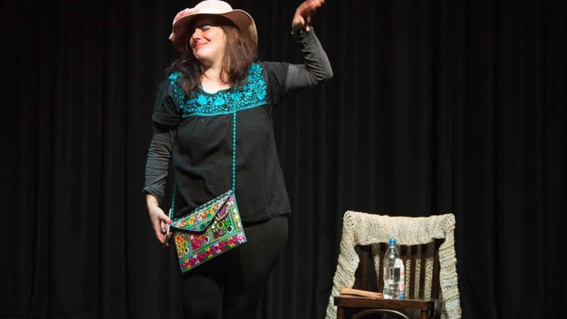 La comediante Vicky Grigera presentará la obra "Úteros"