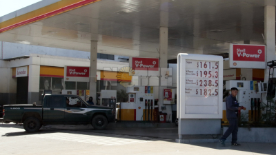 Por atraso versus la inflación, esperan nuevo aumento en el precio de la nafta
