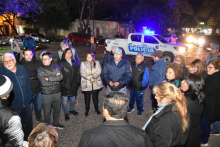 vecinos2.jpg