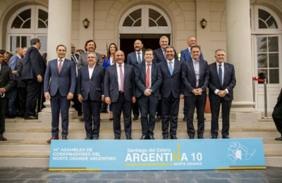 Fernández llega a Corrientes para la asamblea de gobernadores