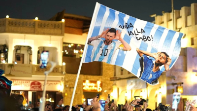 El banderazo argentino más grande de Qatar previo a la final con Francia