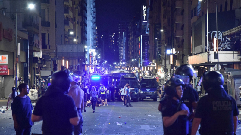 Liberaron a los 23 detenidos por los incidentes en el Obelisco