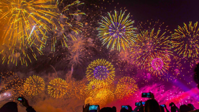 El mundo ya celebra la Navidad