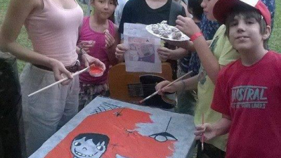Vacaciones en Sala 88 con su colonia artística
