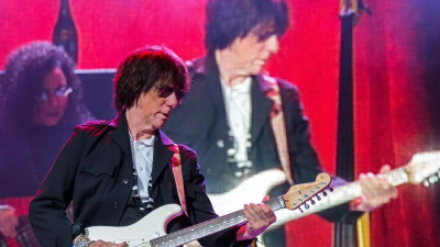 Las leyendas del rock lloran la muerte de Jeff Beck 