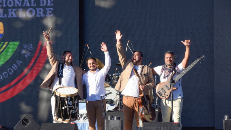 Vale el Trago recibió Distinción de Honor en el Festival Nacional de Doma y Folclore