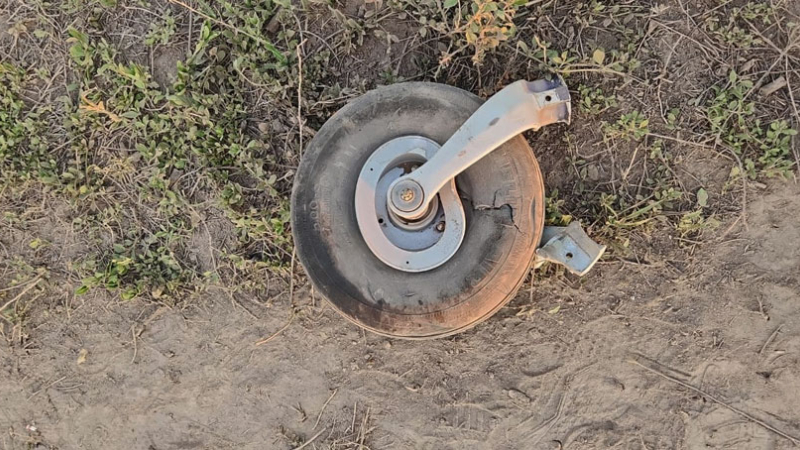 Caída del avión y cinco muertos: una pistola, guaraníes, la gorra de Cerro Porteño y un teléfono satelital