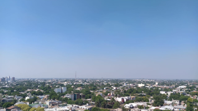 Resistencia amaneció con bruma y fuerte olor a humo