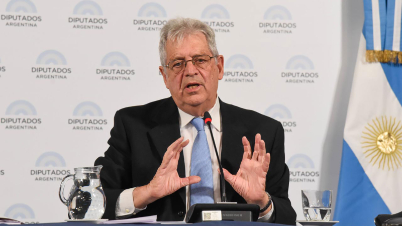 El Gobierno busca la conformidad del FMI para un desembolso clave