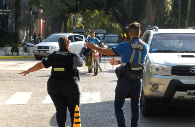 "En media hora detuvimos más de cien conductores sin casco"