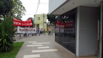 Caso Buyatti: con una manifestación frente al edificio se aguarda la decisión del Consejo de la Magistratura