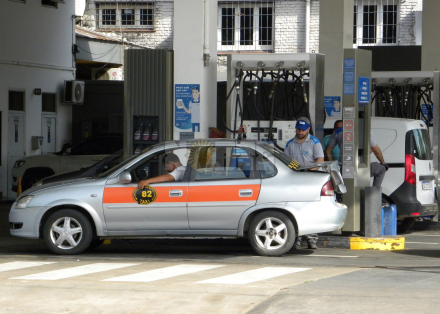 YPF aumento marzo.JPG