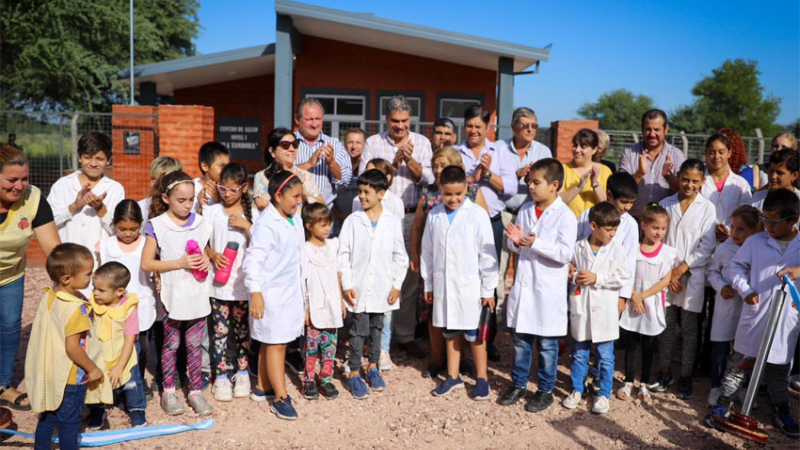 Capitanich inauguró centro de atención de la salud en La Tambora