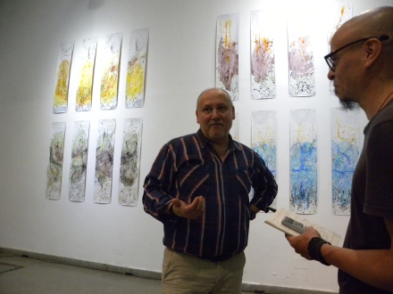 jose zabala con obras 2023h.JPG