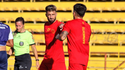 Sarmiento defiende la punta