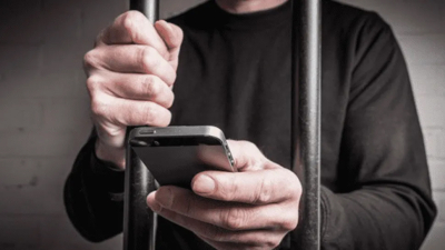 El Gobierno vetó la ley que buscaba impedir el uso de celulares en centros de detención