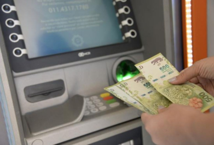 96229-ya-estan-las-fechas-de-pago-de-sueldos-de-los-empleados-de-la-provincia.jpeg