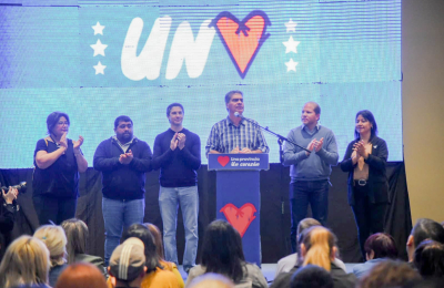 Capitanich con los precandidatos de Resistencia