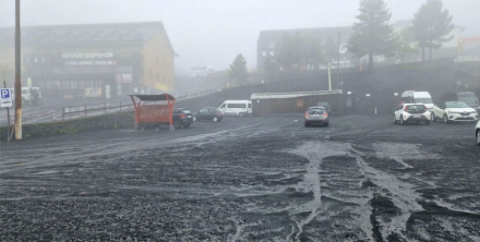 etna3.jpg