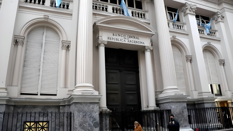 El Banco Central habilitó las cuentas bancarias en yuanes