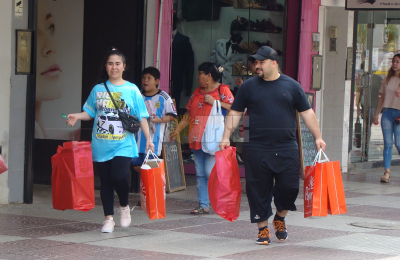 El movimiento de la calle y el consumo ya no alcanzan para sostener una economía en crisis