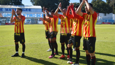 Sarmiento quiere volver al triunfo en Corrientes