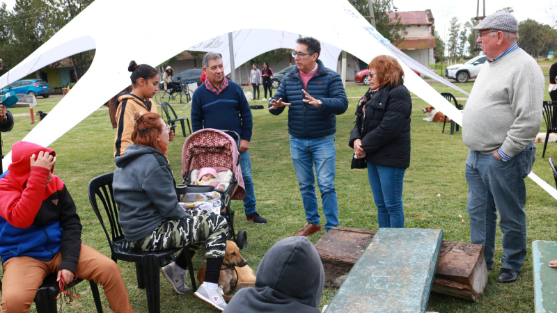 Los programas de castración de mascotas y Eco Ciudad llegaron a Colonia Baranda