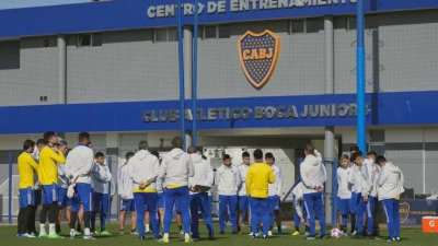 Boca recibe a Newell"s en busca de un triunfo en su último partido de local en el torneo