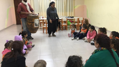 Un encuentro para analizar expresiones de racismo estructural