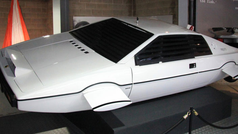 El Lotus perdido de James Bond lo tiene Elon Musk