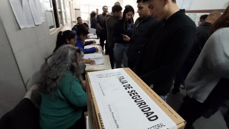 Reciben justificativos de autoridades de mesa que se ausentaron en las Paso nacionales