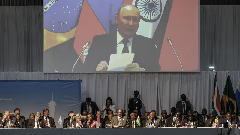 Los Brics anunciaron la "histórica" incorporación de Argentina y otros cinco países