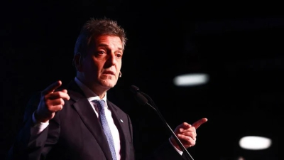 Massa anunció medidas para beneficiar a pymes, trabajadores, monotributistas y jubilados