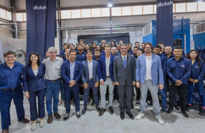 Con inauguraciones, el gobernador anunció creación de 5000 empleos