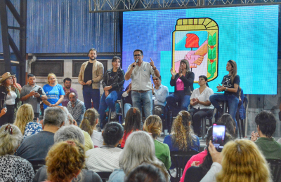 "El gobierno reemplazó a la militancia justicialista con organizaciones rentadas"