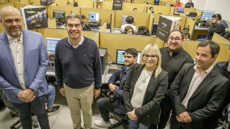 Capitanich puso en marcha el polo tecnológico en Fontana